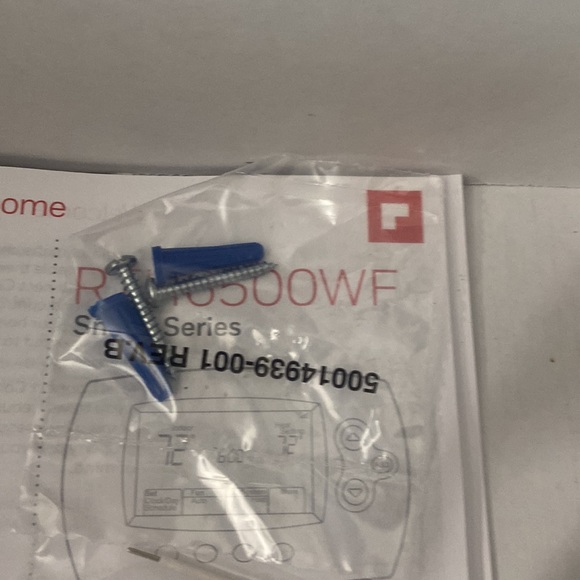 Smart Thermostat - Picture 7 of 14